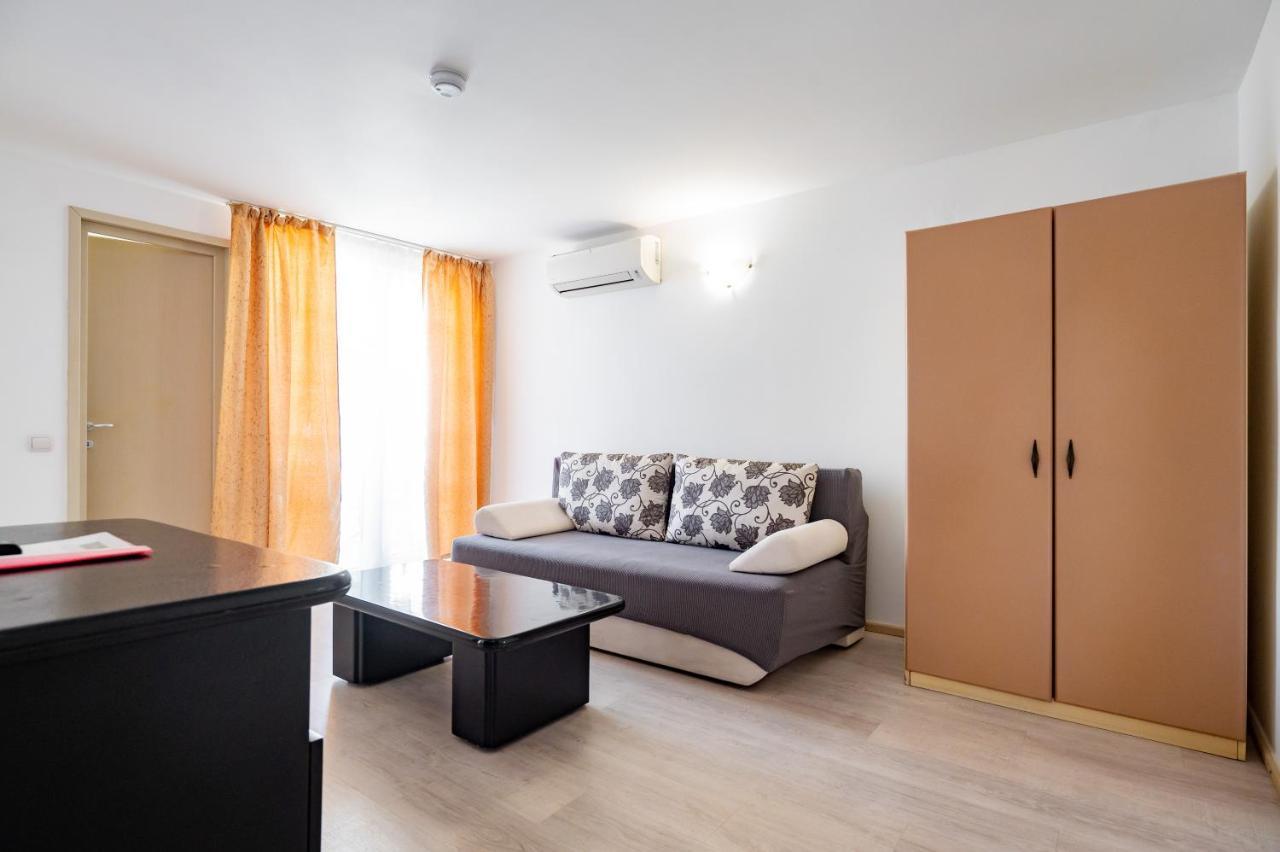 Complex Paloma Coral Hotel Мамая Екстериор снимка