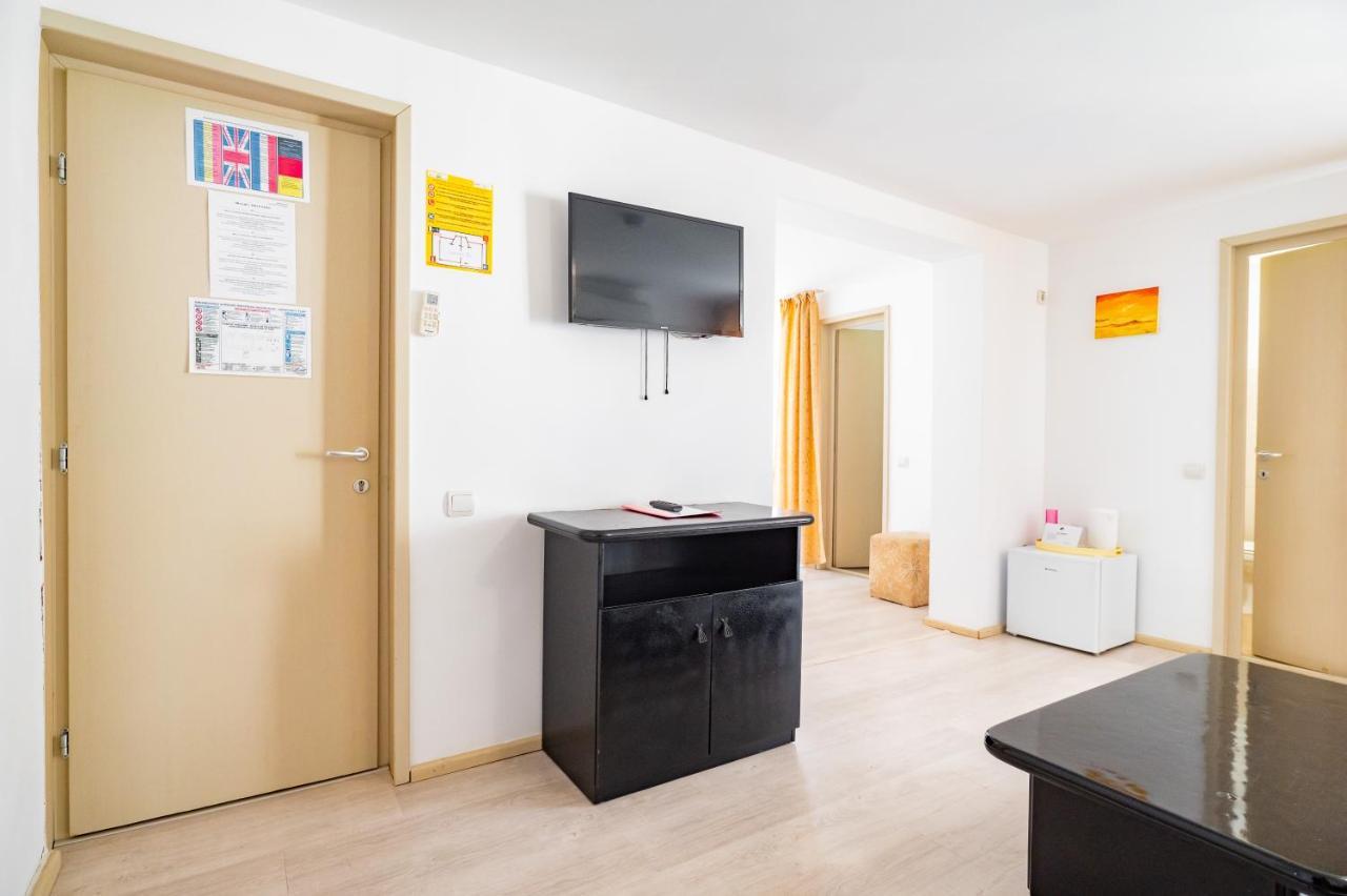 Complex Paloma Coral Hotel Мамая Екстериор снимка