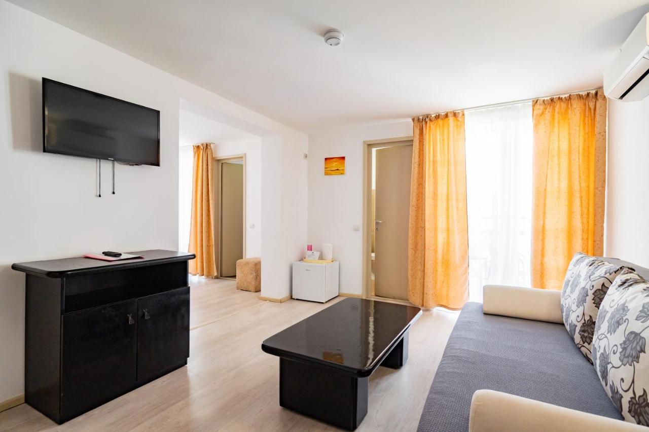 Complex Paloma Coral Hotel Мамая Екстериор снимка