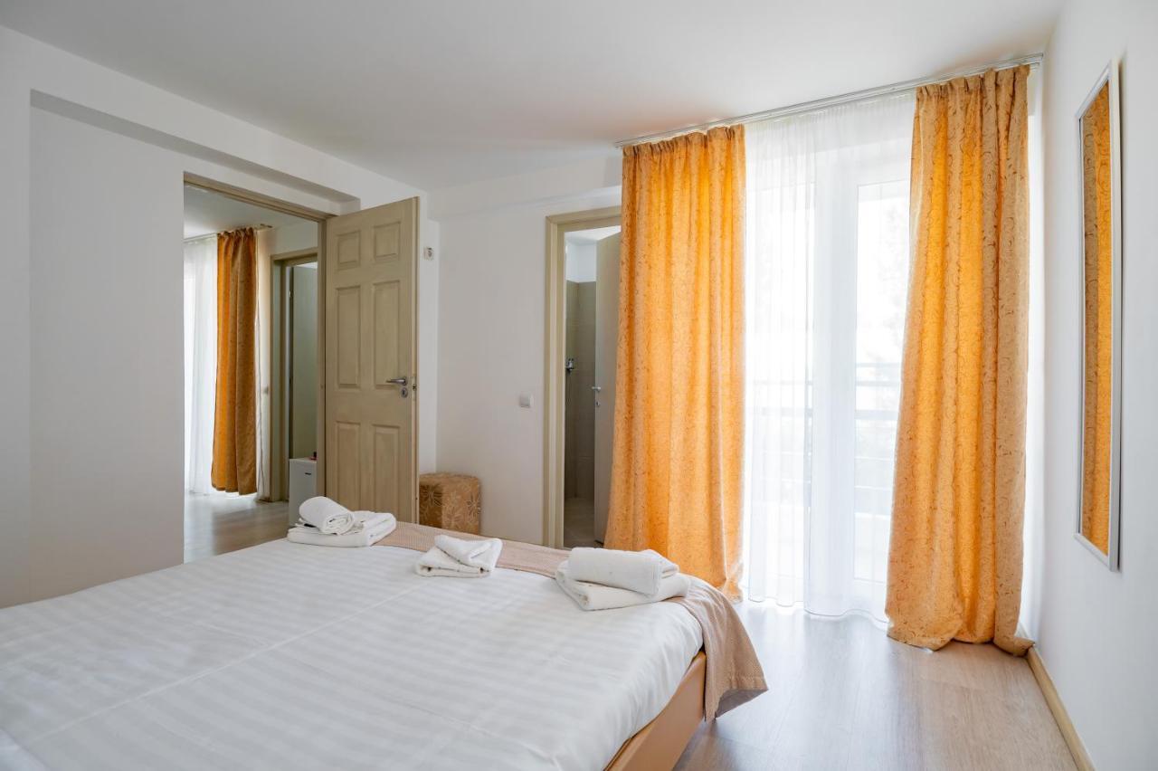 Complex Paloma Coral Hotel Мамая Екстериор снимка