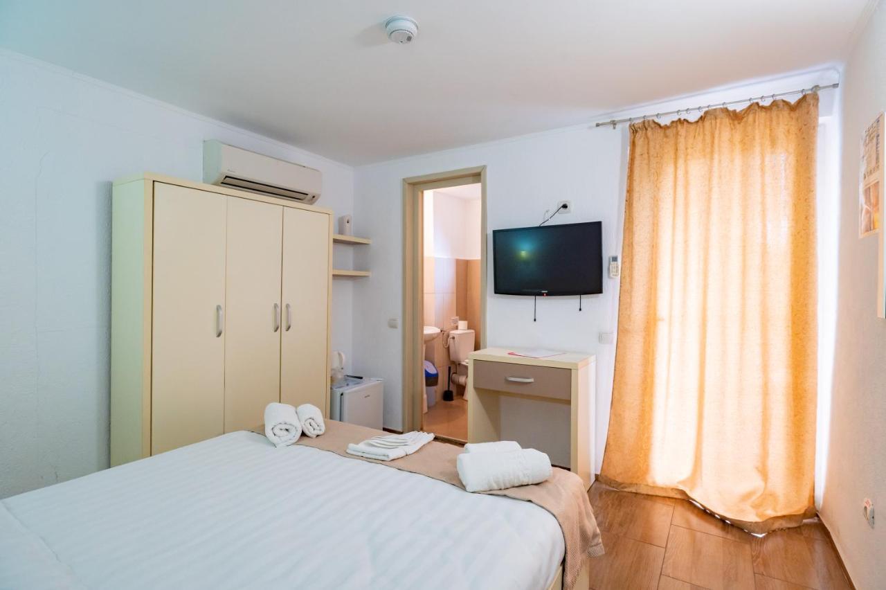 Complex Paloma Coral Hotel Мамая Екстериор снимка